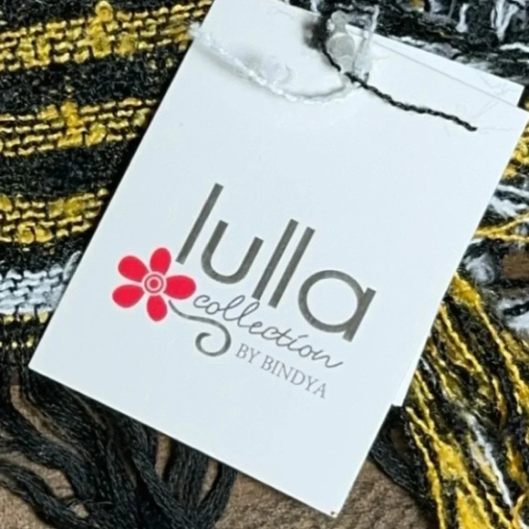 NWT lulla collection by bindya fashion scarf from nordstrom navy multi color - Picture 3 of 7